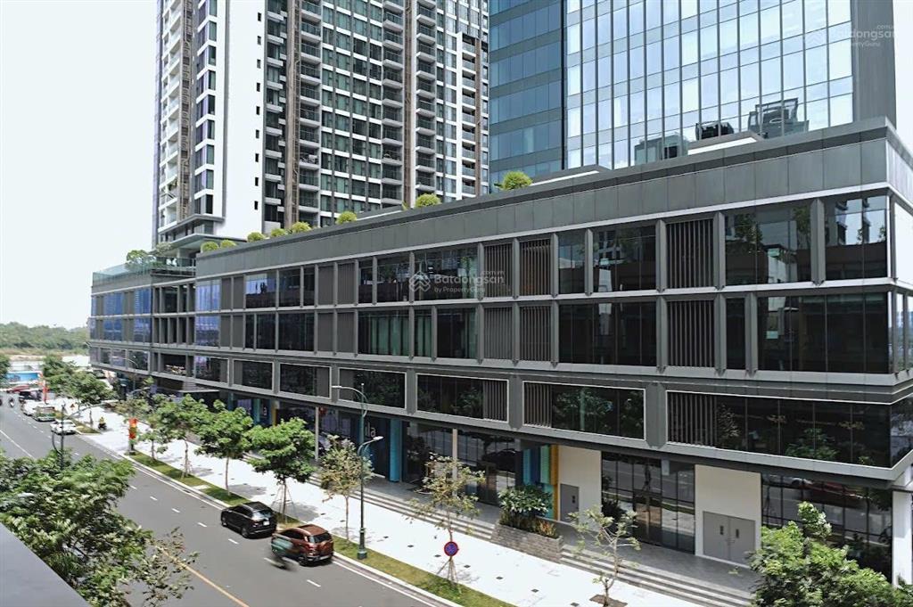 The galleria  metropole bán căn hộ 2pn giá tốt 24.5 tỷ  full nội thất  view nội khu thoáng