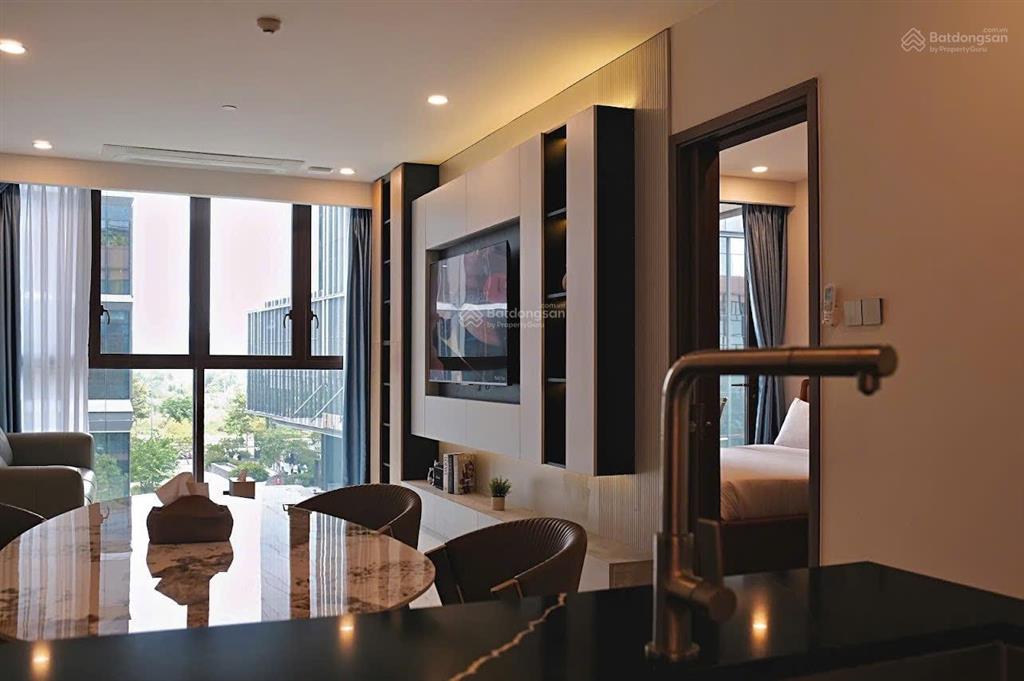 The galleria  metropole bán căn hộ 2pn giá tốt 24.5 tỷ  full nội thất  view nội khu thoáng