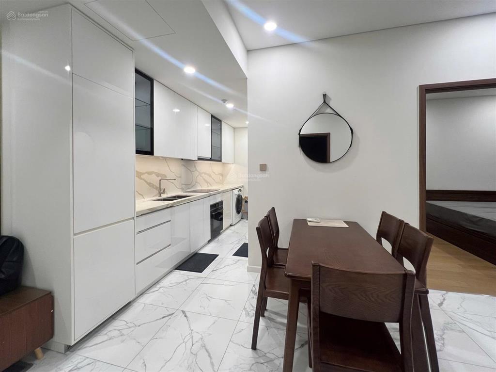 The galleria  metropole bán căn hộ 2pn  full nội thất  giá 25.5 tỷ all in  view sông, nội khu