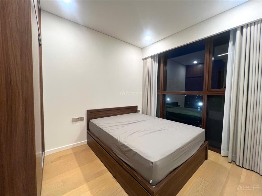 The galleria  metropole bán căn hộ 2pn  full nội thất  giá 25.5 tỷ all in  view sông, nội khu