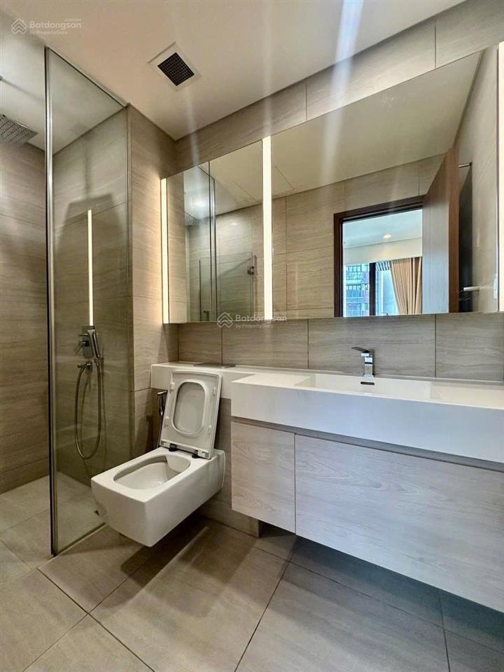 The galleria  metropole bán căn hộ 1pn giá 15.5 tỷ all in  full nội thất  view sông, công viên