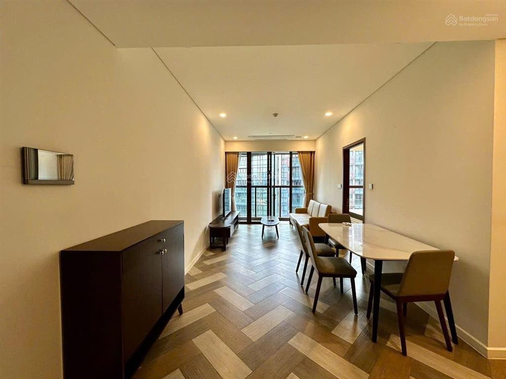 The galleria  metropole bán căn hộ 1pn giá 15.5 tỷ all in  full nội thất  view sông, công viên