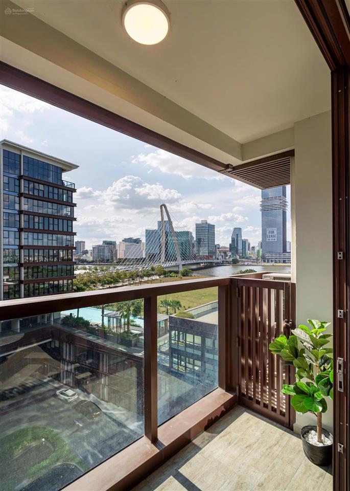The galleria  metropole bán căn hộ 1pn  đã có sổ  view sông, quận 1, cầu bason