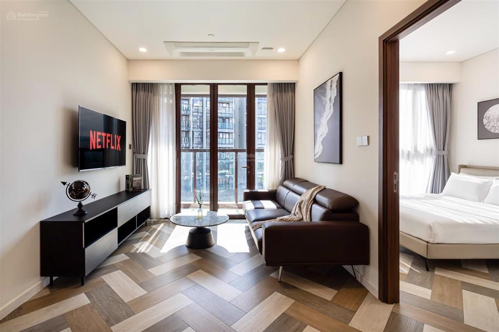 The galleria  metropole bán căn hộ 1pn  đã có sổ  view sông, quận 1, cầu bason