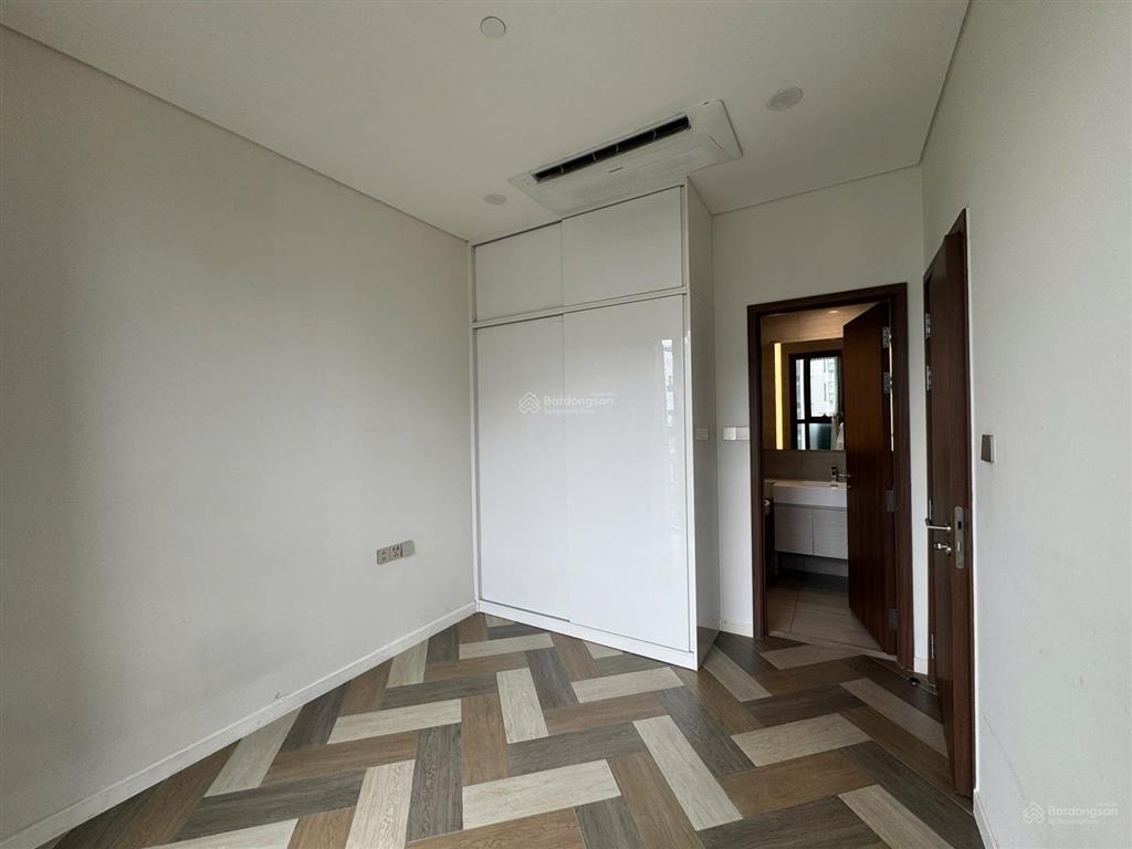 The galleria  metropole bán căn hộ 1pn full nội thất  view sông, cầu bason, quận 1 đẹp