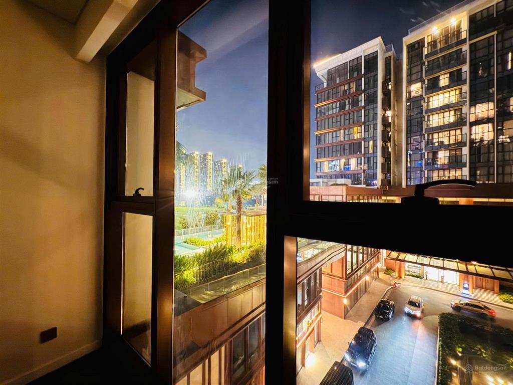The galleria  metropole bán căn góc 4pn  ntcb  view trực diện sông, quận 1, công viên