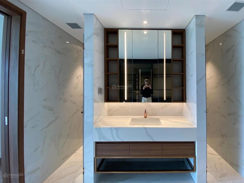 The crest  metropole bán căn hộ 2pn diện tích lớn giá tốt 29 tỷ all in  view sông, landmark 81
