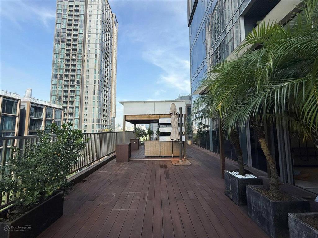 Cho thuê căn 3pn sân vườn diện tích lớn  ntcb  view nội khu thoáng