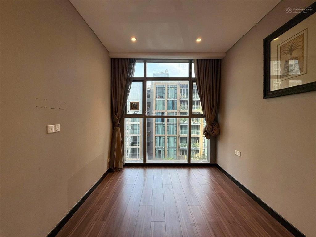 Cho thuê căn 3pn sân vườn diện tích lớn  ntcb  view nội khu thoáng