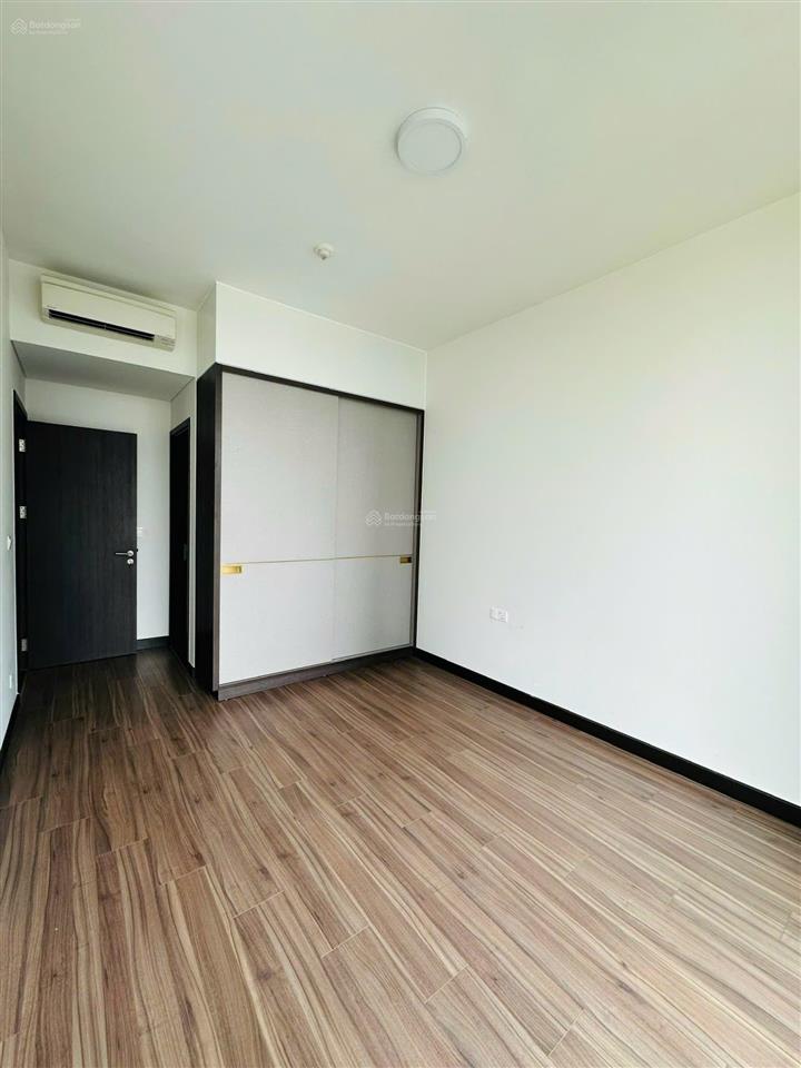 Bán 2pn giá tốt nhất empire city  ntcb  view nội khu thoáng