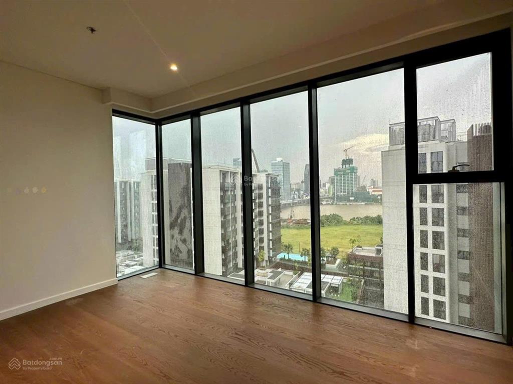 The crest  metropole bán căn góc 3pn  đã có sổ  ntcb  view sông, nội khu, landmark 81