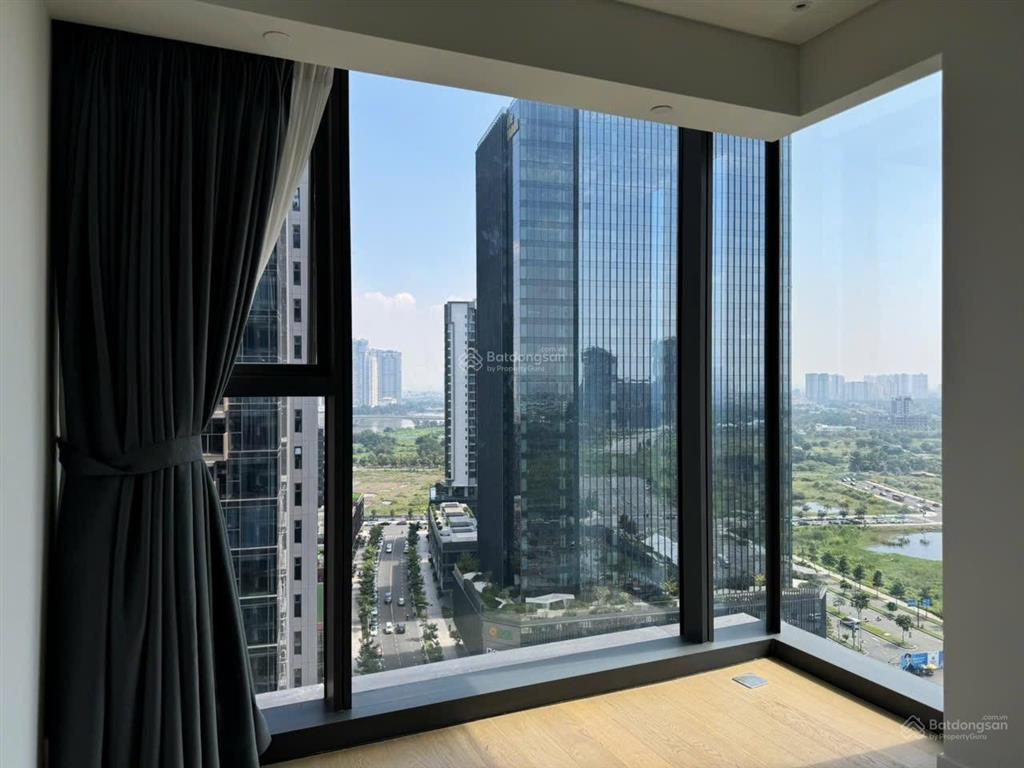The opera  metropole bán căn hộ 2pn tầng cao view sông, hồ bơi, cầu bason  đã có sổ