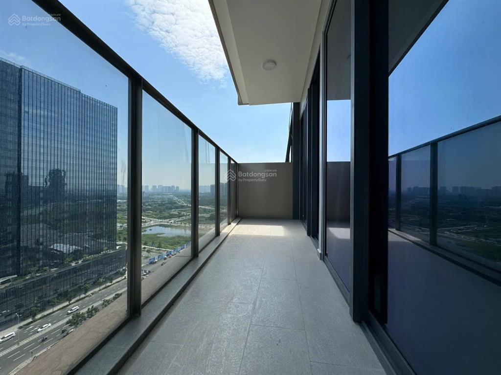 The opera  metropole bán căn hộ 2pn tầng cao view sông, hồ bơi, cầu bason  đã có sổ