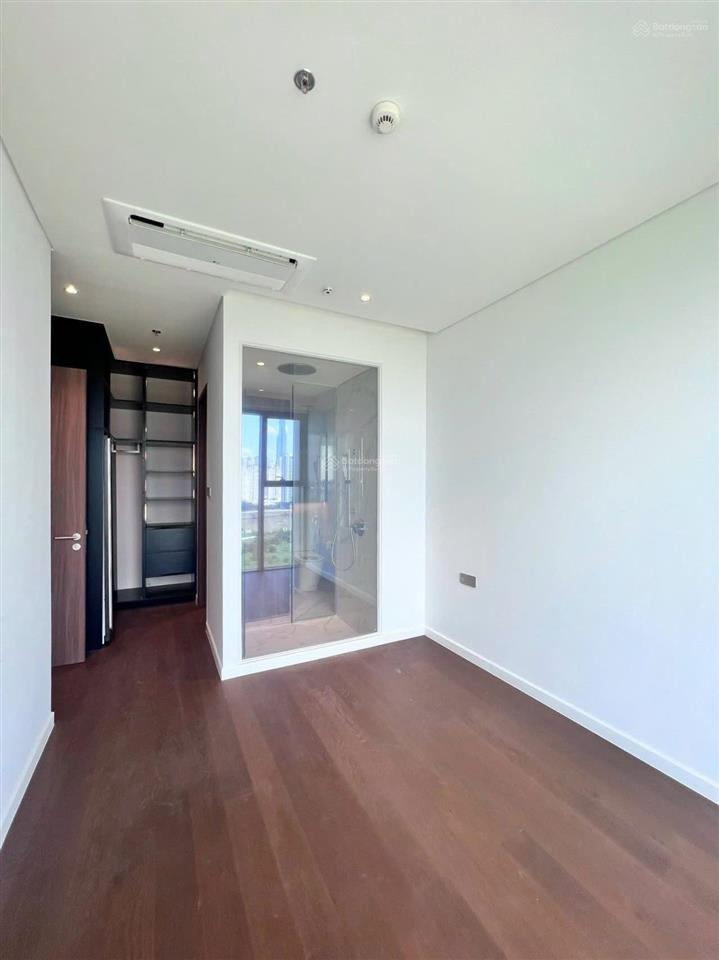 The crest  metropole bán căn hộ 2 phòng ngủ  tầng cao  view đẹp giá tốt  đã có sổ