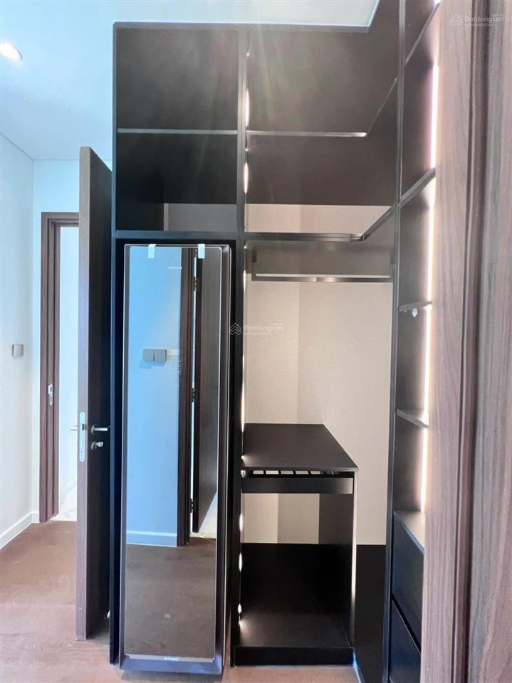 The crest  metropole bán căn hộ 2 phòng ngủ  tầng cao  view đẹp giá tốt  đã có sổ