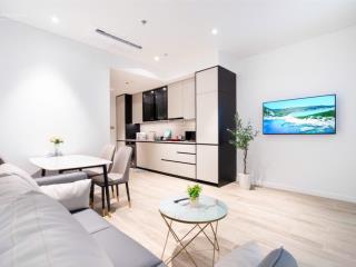 The crest  metropole bán căn studio  full nội thất  view nội khu thoáng