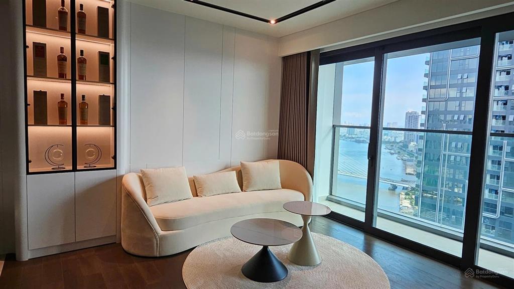 Grand marina saigon cho thuê căn hộ 2pn tầng cao view sông, cầu bason thoáng