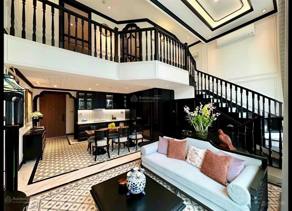 The galleria  metropole bán căn loft 2pn  3wc  đã có sổ  full nội thất  view sông, cầu bason