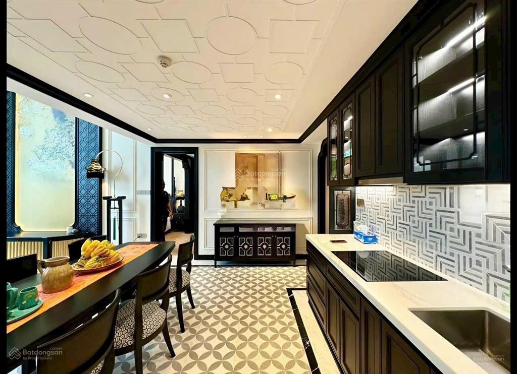 The galleria  metropole bán căn loft 2pn  3wc  đã có sổ  full nội thất  view sông, cầu bason
