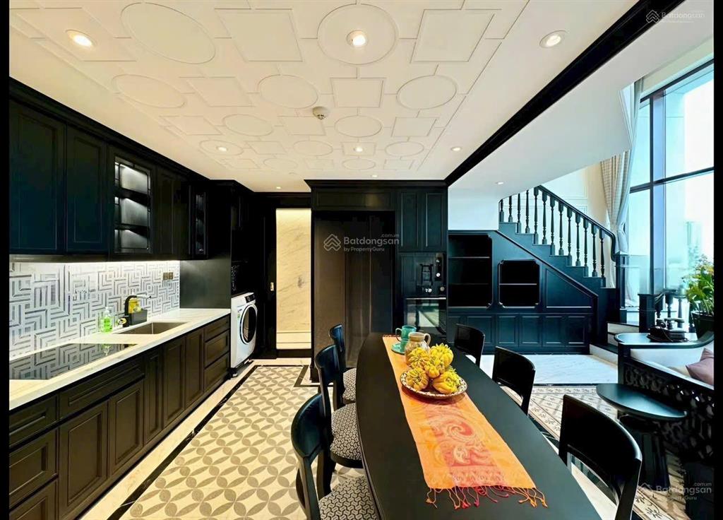The galleria  metropole bán căn loft 2pn  3wc  đã có sổ  full nội thất  view sông, cầu bason
