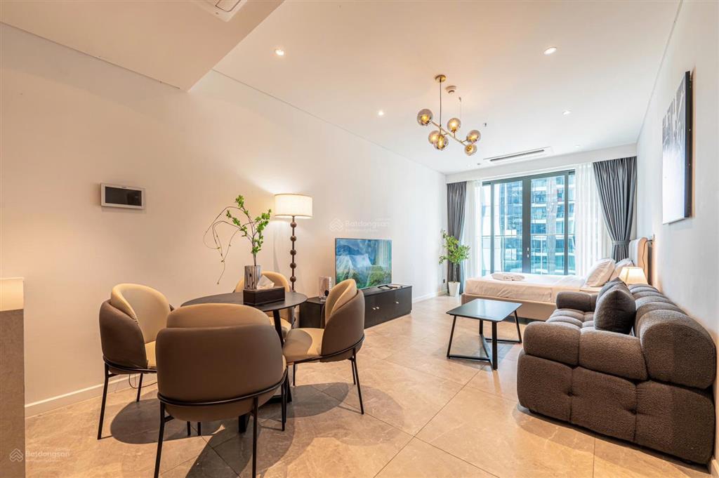 The crest  metropole bán căn 1pn +1  full nội thất  view nội khu thoáng