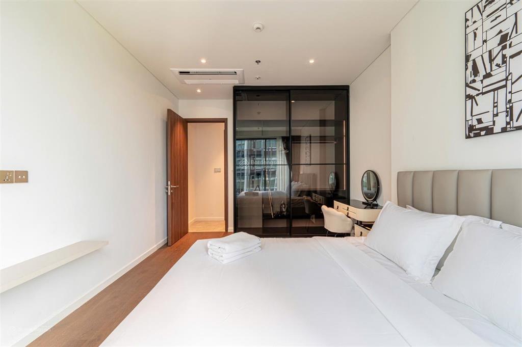 The crest  metropole bán căn 1pn +1  full nội thất  view nội khu thoáng