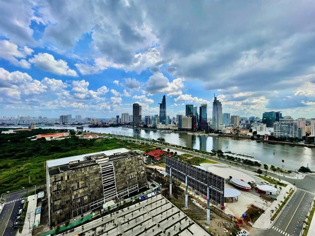 The opera  metropole cho thuê căn góc 2pn  view sông, quận 1 thoáng