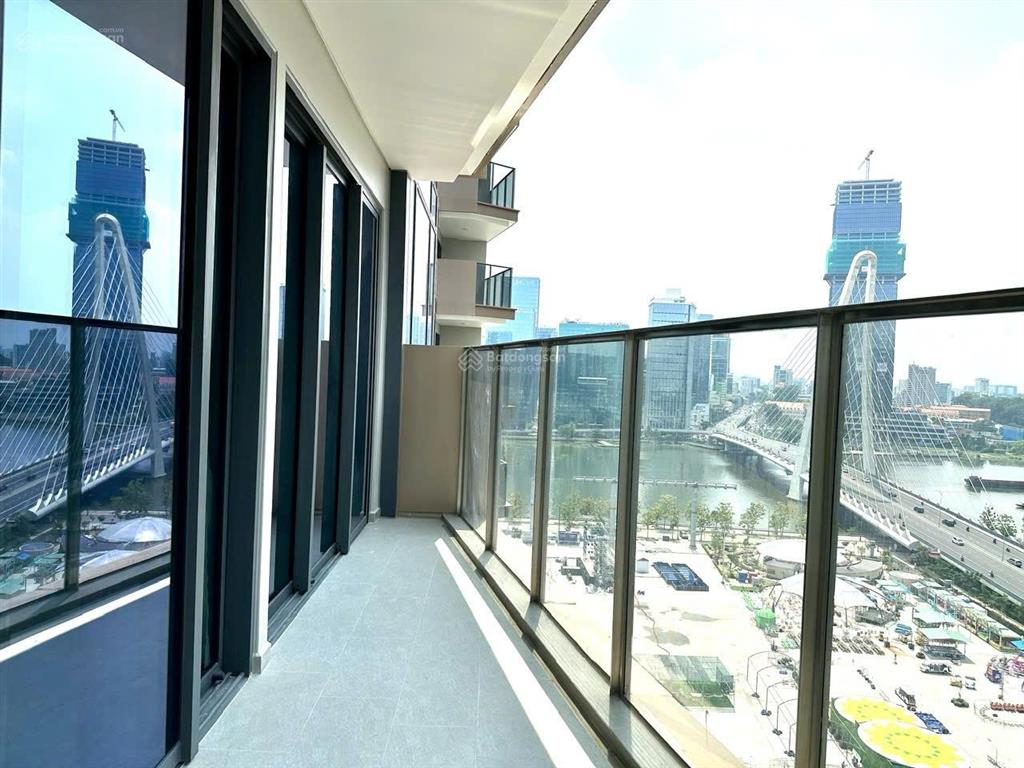The opera  metropole bán căn 2pn view sông, hồ bơi, cầu bason thoáng