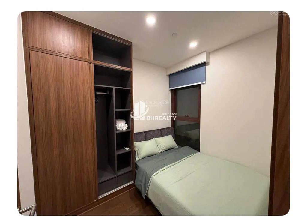 The galleria  metropole bán căn 3pn giá tốt  đã có sổ  ntcb  view nội khu thoáng
