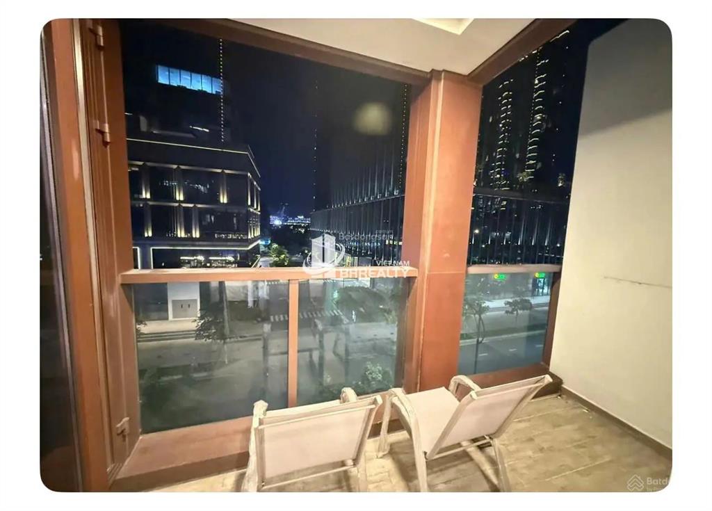 The galleria  metropole bán căn 3pn giá tốt  đã có sổ  ntcb  view nội khu thoáng