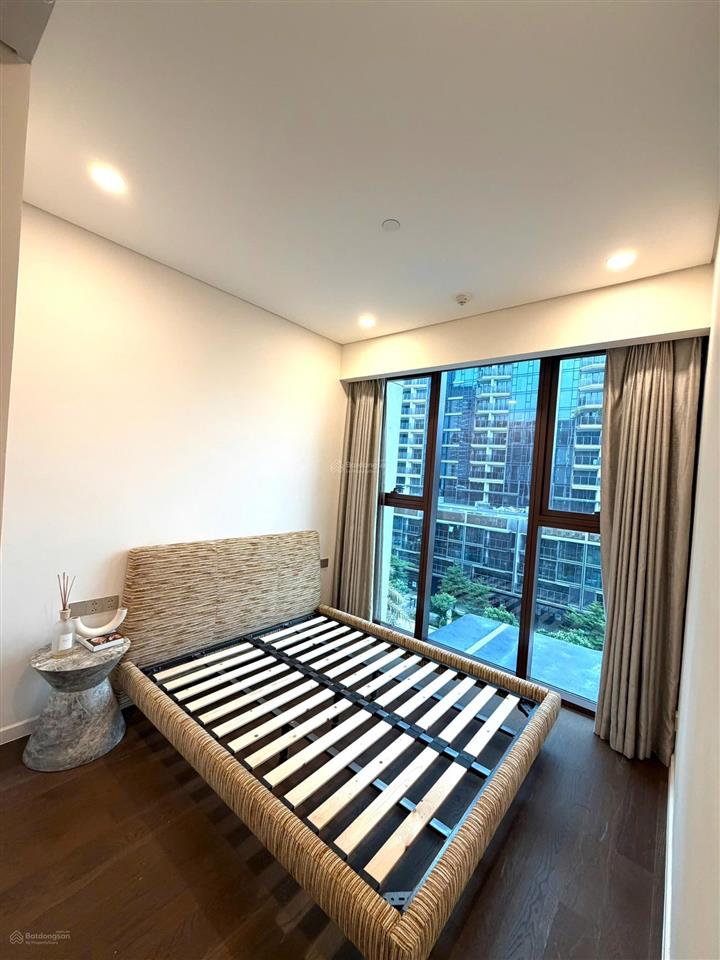 The galleria  metropole cho thuê căn góc 4pn  full nội thất  view trực diện sông, q1, cầu bason