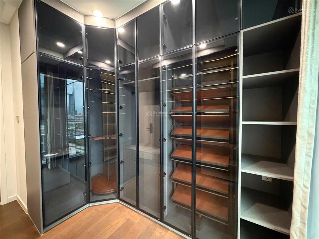 The galleria  metropole cho thuê căn góc 4pn  full nội thất  view trực diện sông, q1, cầu bason