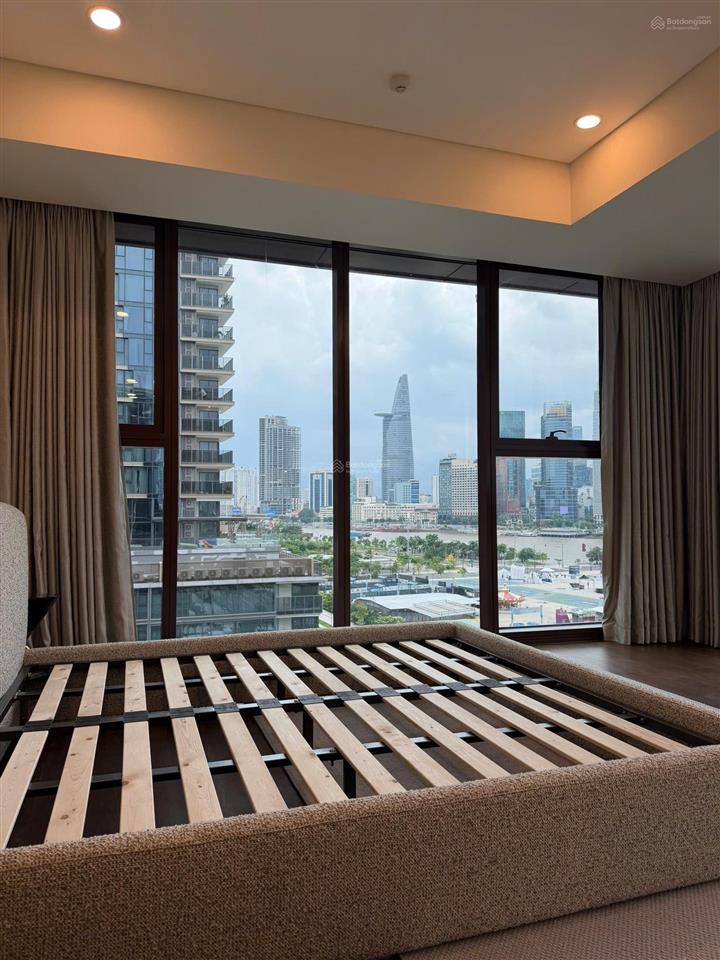 The galleria  metropole cho thuê căn góc 4pn  full nội thất  view trực diện sông, q1, cầu bason