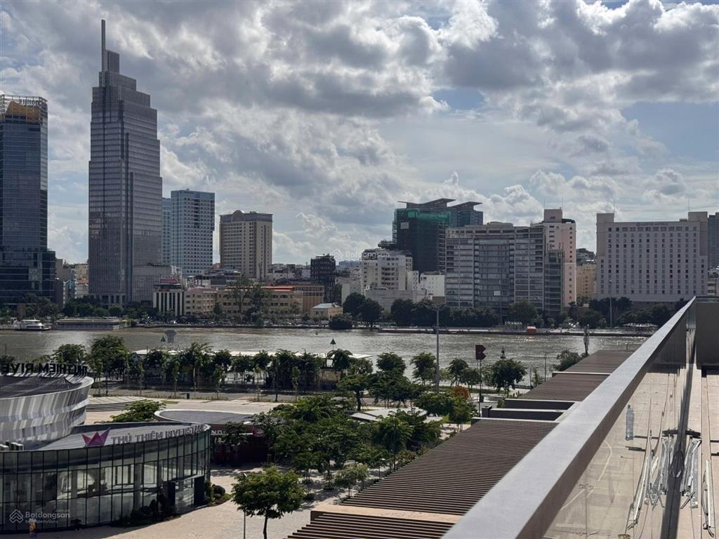 The opera  metropole bán căn loft 3pn sân vườn giá tốt view quận 1 thoáng  bàn giao thô  160m2