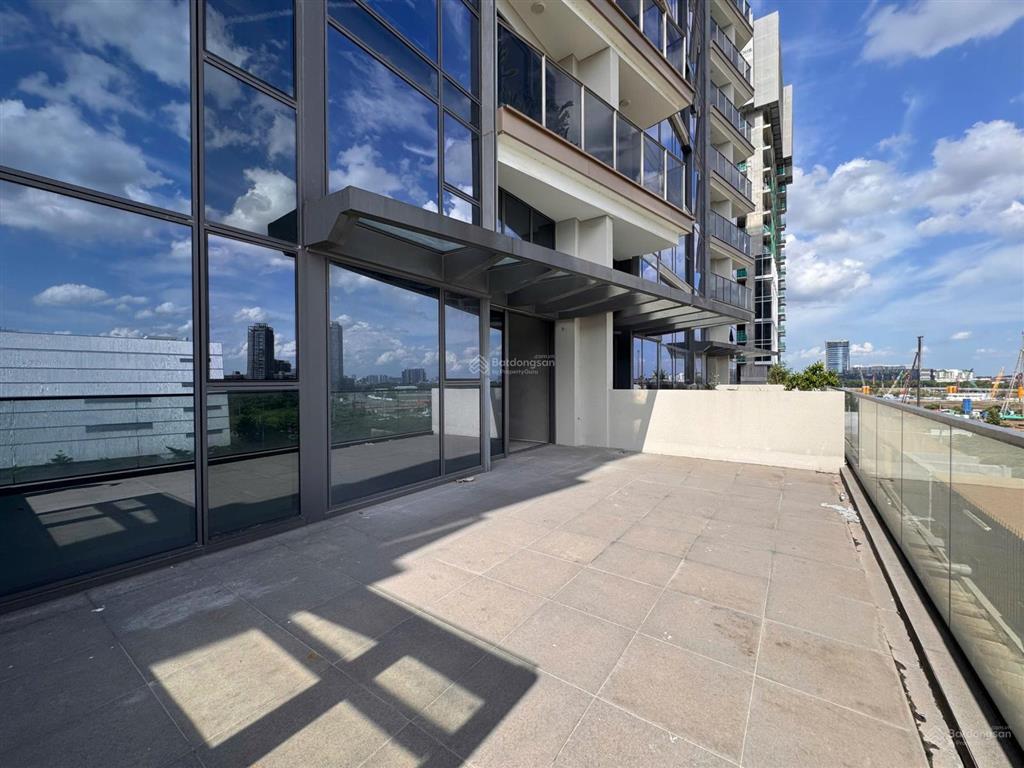 The opera  metropole bán căn loft 3pn sân vườn giá tốt view quận 1 thoáng  bàn giao thô  160m2