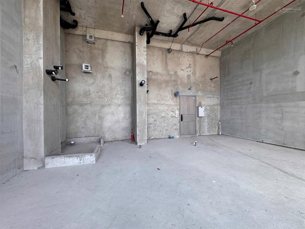 The opera  metropole bán căn loft 3pn sân vườn giá tốt view quận 1 thoáng  bàn giao thô  160m2