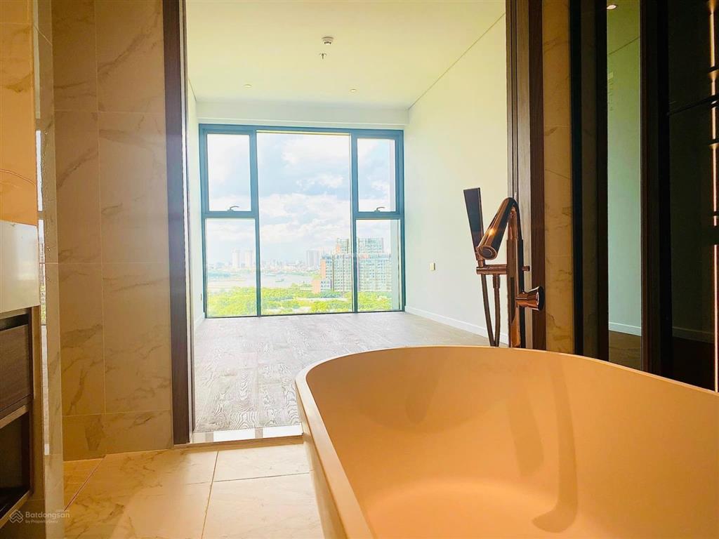 The crest  metropole cho thuê căn hộ 2pn + 1  115m2  ntcb  view sông, landmark 81 thoáng