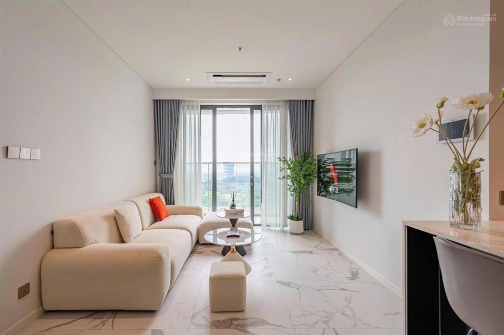The crest  metropole cho thuê căn hộ 2pn  full nội thất  view city, landmark 81 thoáng
