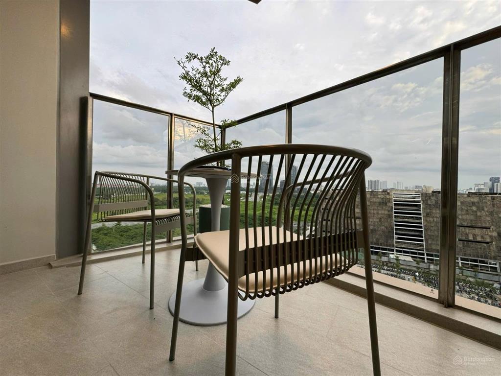 The opera  metropole bán căn 2pn  full nội thất  view sông, quận 1 thoáng