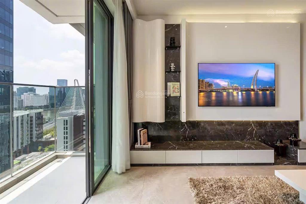 The crest  metropope bán căn hộ 1 phòng ngủ + 1  đã có sổ, tầng cao view cầu bason đẹp