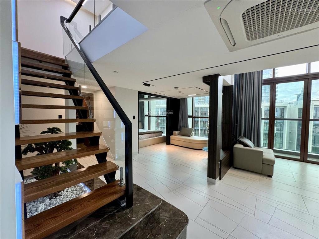 The galleria  metropole bán căn loft 3pn  đã có sổ  view sông, cầu bason thoáng
