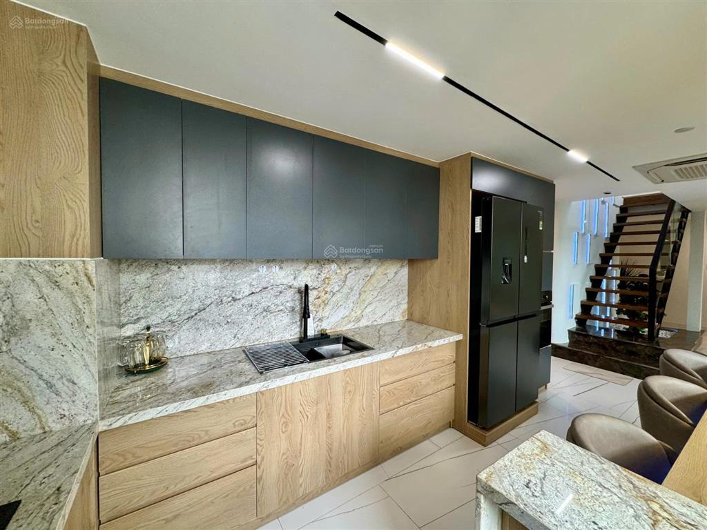 The galleria  metropole bán căn loft 3pn  đã có sổ  view sông, cầu bason thoáng