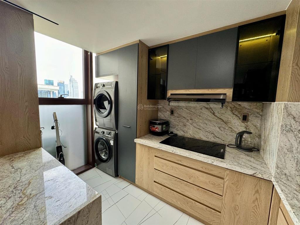 The galleria  metropole bán căn loft 3pn  đã có sổ  view sông, cầu bason thoáng