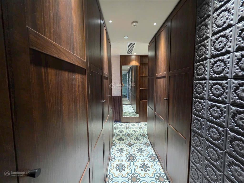 The opera  metropole bán căn loft 3 phòng ngủ  đã có sổ view quận 1