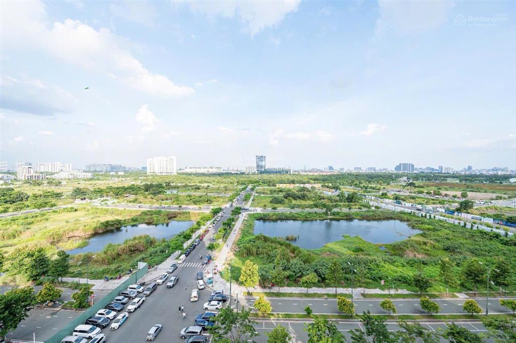 The crest  metropole cho thuê căn góc 2pn  full nội thất  view sala thoáng