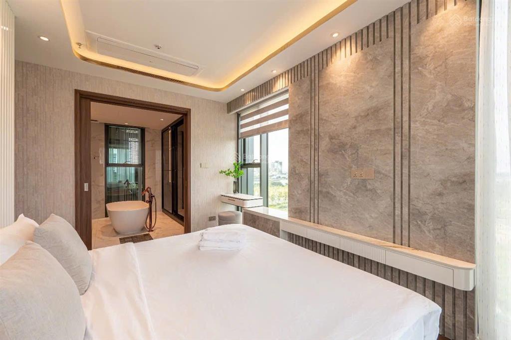 The crest  metropole cho thuê căn góc 2pn  full nội thất  view sala thoáng