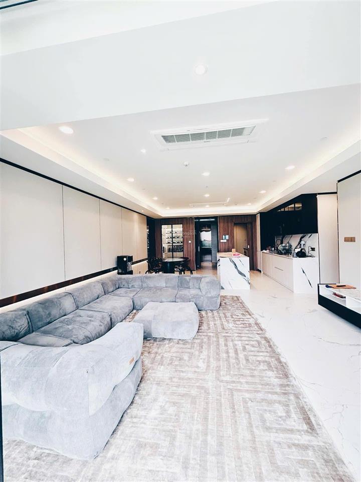The galleria metropole bán căn góc 4pn đã có sổ  view trực diện sông, cầu bason, quận 1