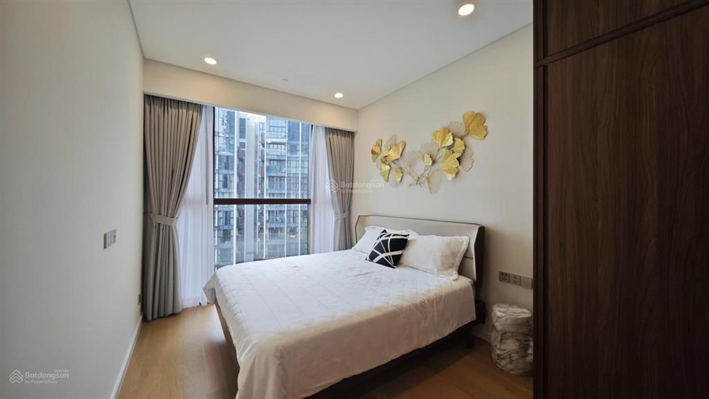The galleria  metropole cho thuê căn hộ 2pn  full nội thất  view sông thoáng