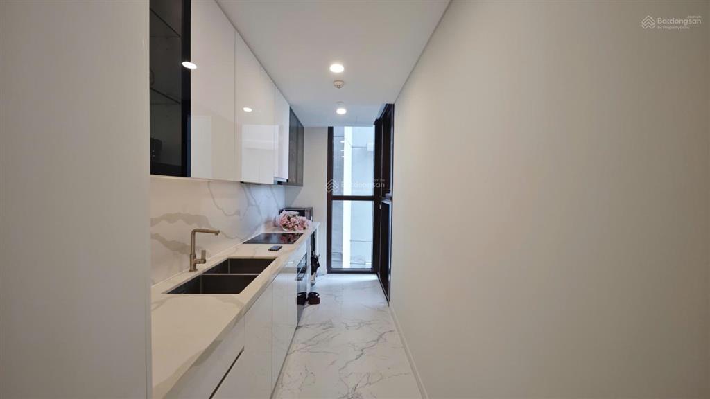 The galleria  metropole cho thuê căn hộ 2pn  full nội thất  view sông thoáng
