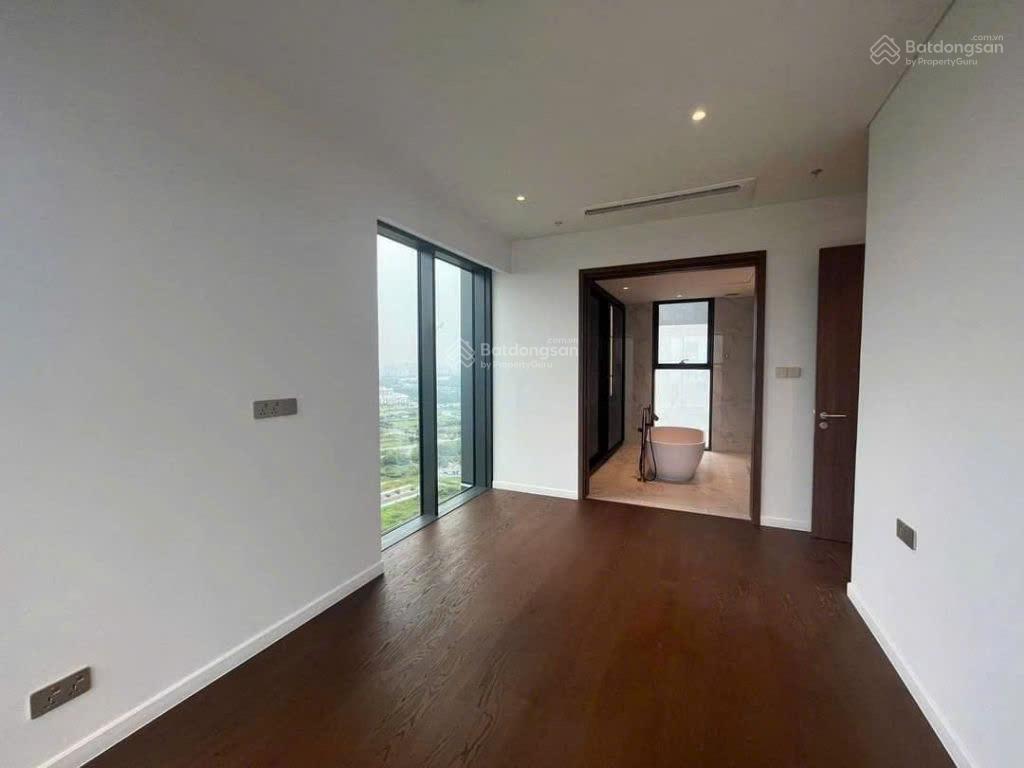 The crest  metropole cho thuê căn góc 3pn giá tốt  view trực diện sông, landmark 81 thoáng